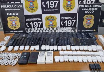 Polícia Civil doa ao IFMT celulares novos apreendidos em unidade prisional