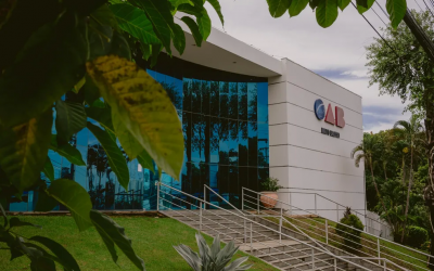 Presidente da OAB-MT é reeleita com 4,8 mil votos