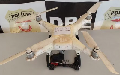 Operação investiga rede de distribuição de drogas em presídios com uso de drones e doação de cesta básica