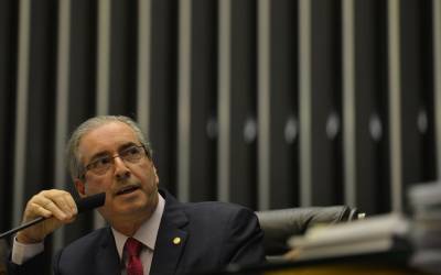 Mendes decide que cabe ao STF julgar processo contra Eduardo Cunha