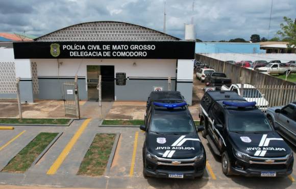 Adolescente envolvido em roubo é apreendido pela Polícia Civil em Comodoro