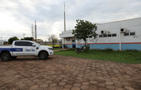 Politec de Juína procura por familiares de homem encontrado morto em auto posto