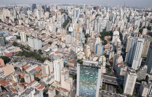 Preço do aluguel residencial sobe 13,5% em 2024, quase o triplo da inflação; veja as cidades mais caras